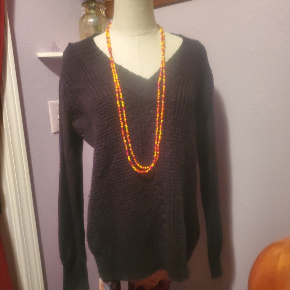 DKNY sweater XL